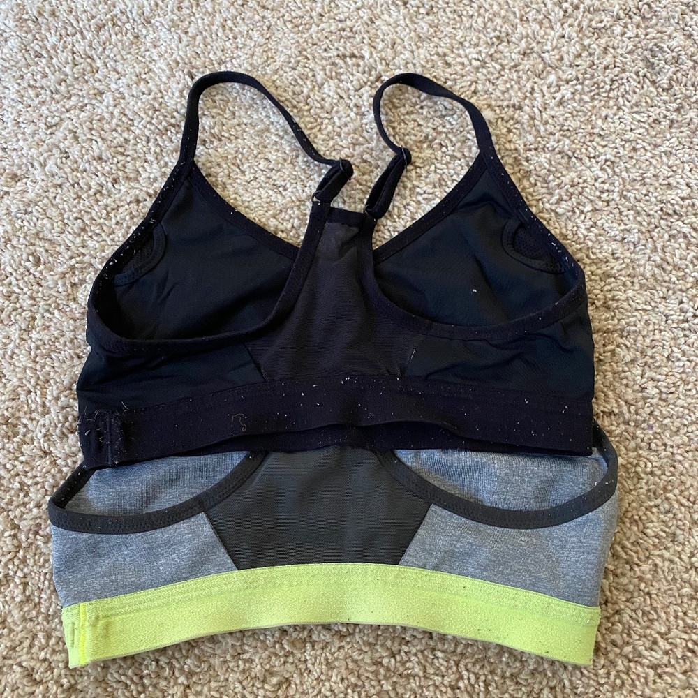 Nike Size Small Sports Bra Bundle